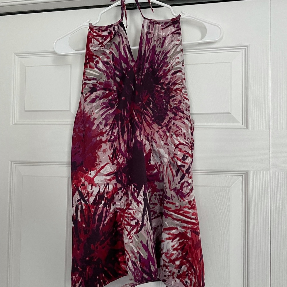 Festive Ann Taylor top with tie closure.